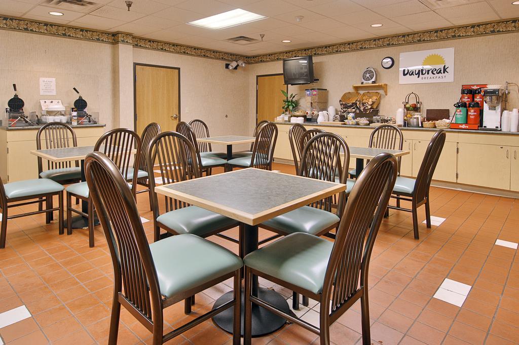 Days Inn & Suites By Wyndham Bridgeport - Clarksburg Restauracja zdjęcie