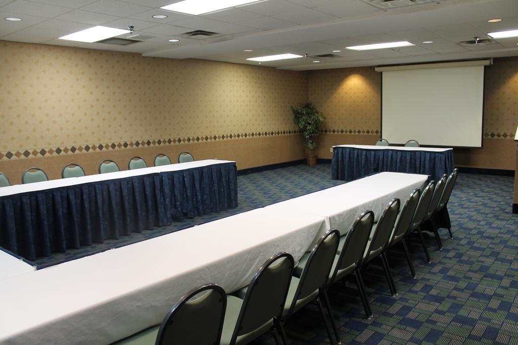 Days Inn & Suites By Wyndham Bridgeport - Clarksburg Zewnętrze zdjęcie