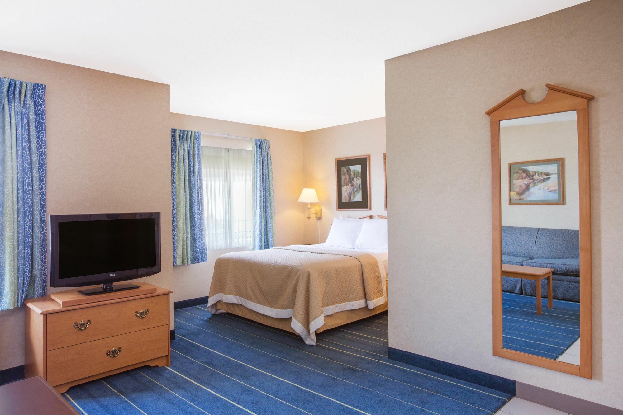 Days Inn & Suites By Wyndham Bridgeport - Clarksburg Zewnętrze zdjęcie